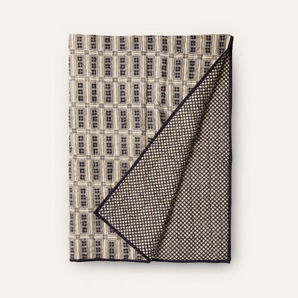 Vesuvius Throw