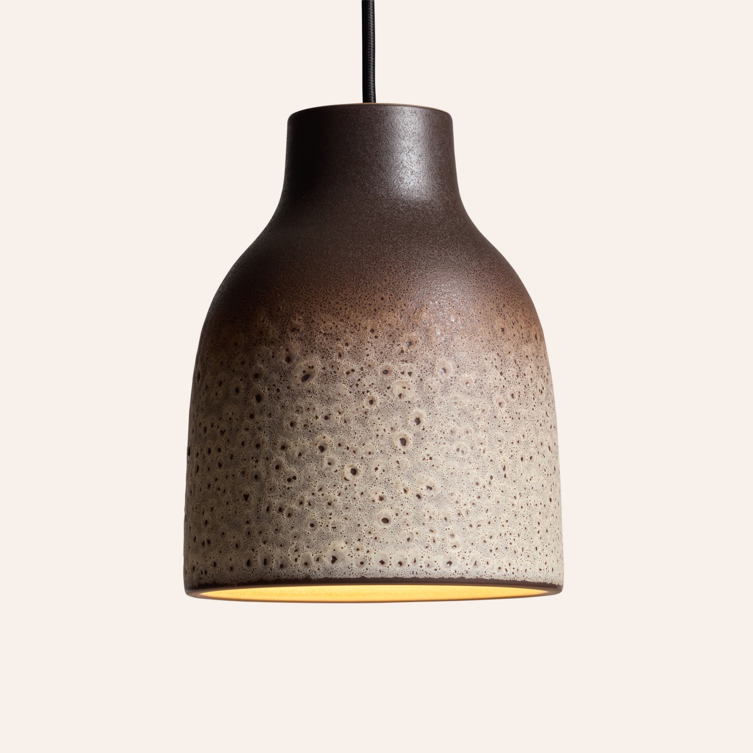 Bloom Pendant in Vanilla Bean and Matte Brown