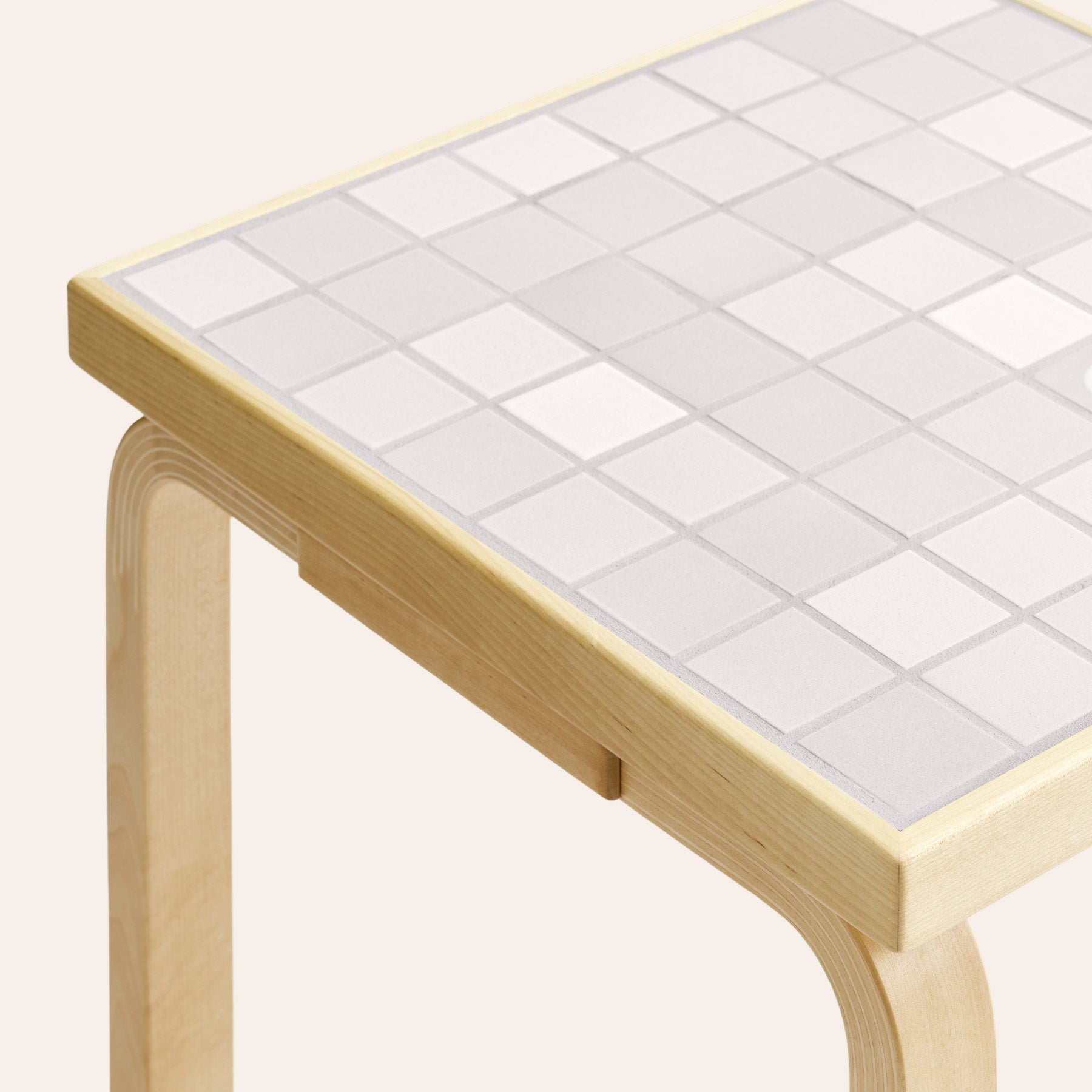 Tile Table Square in White+