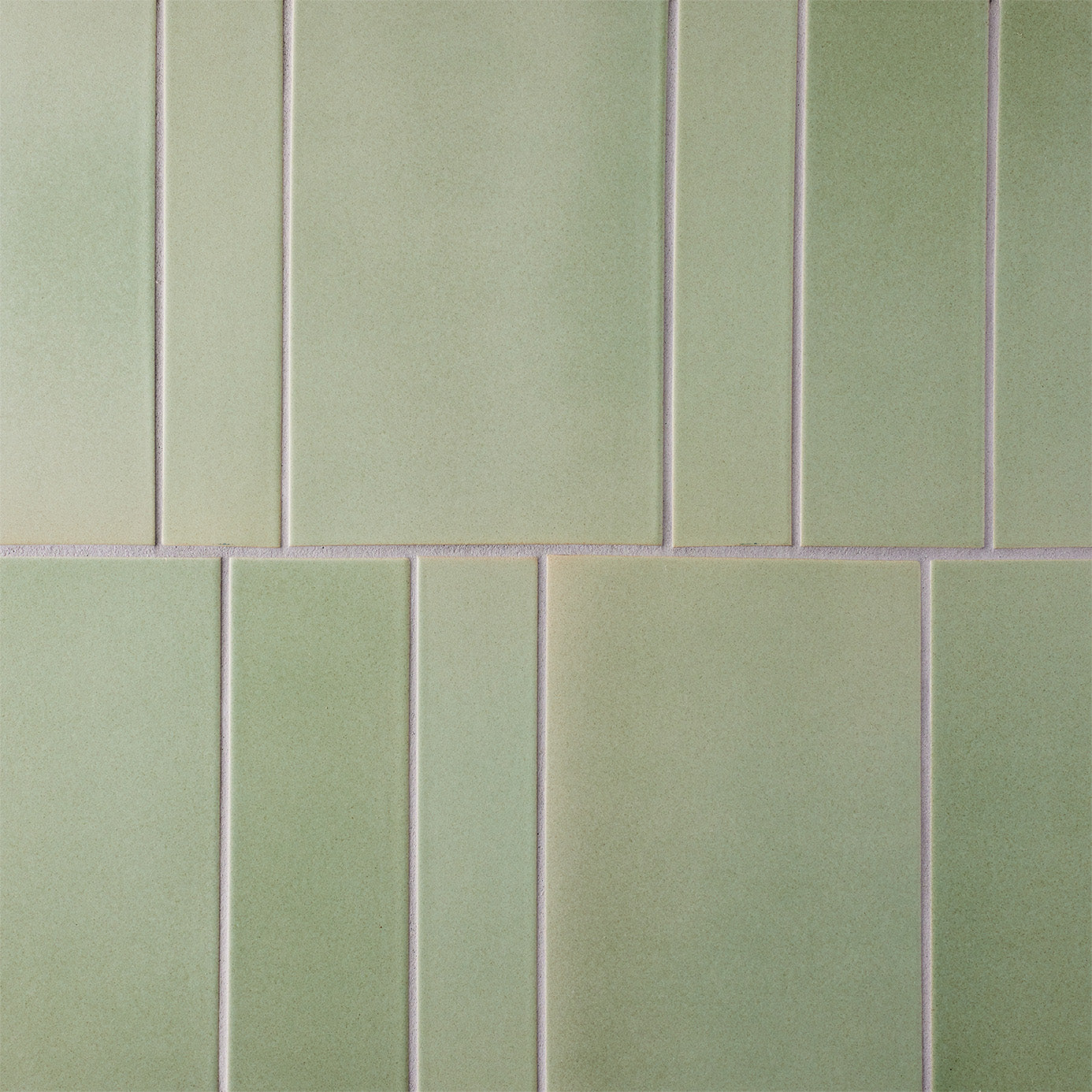 M120 Sample in Patina Manganese