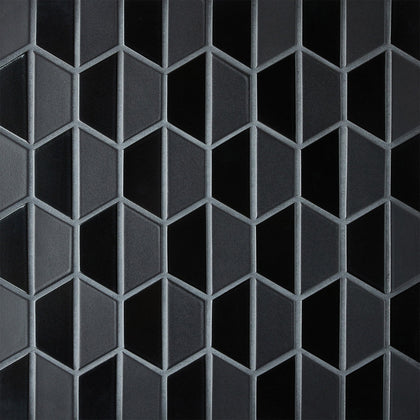 M34.2 Sample in Museum Black