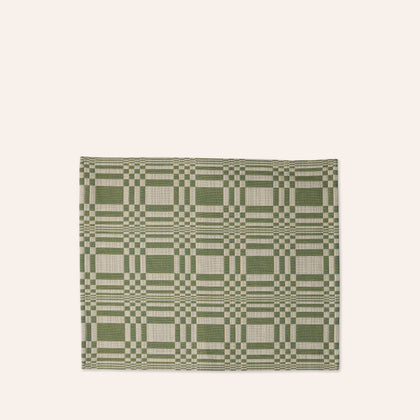 Doris Placemat Almond