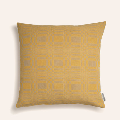 Doris Pillow in Straw