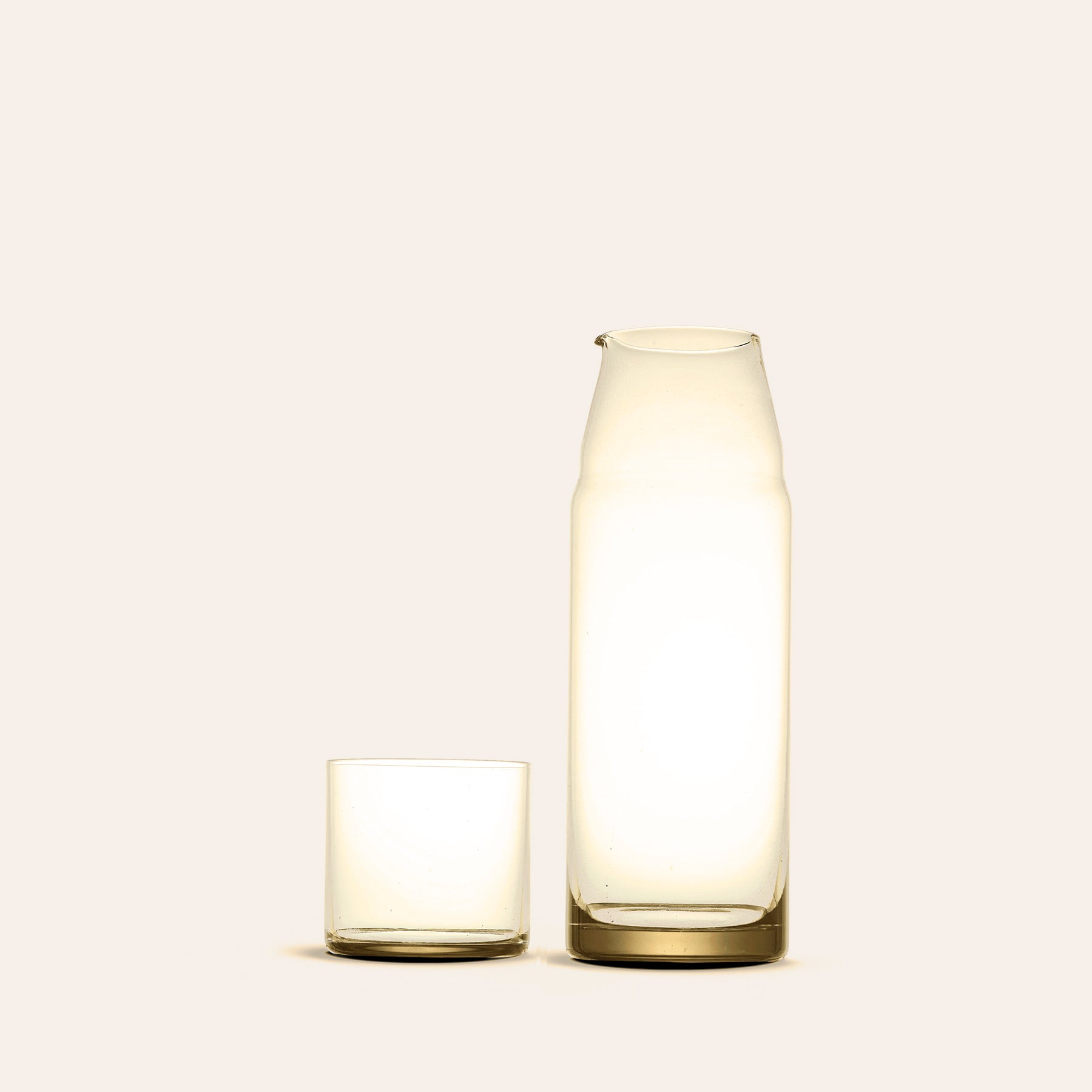 Night Carafe in Amber 24 oz