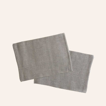 Linen Rutig Strandrag Placemats in Graphite (Set of 2)