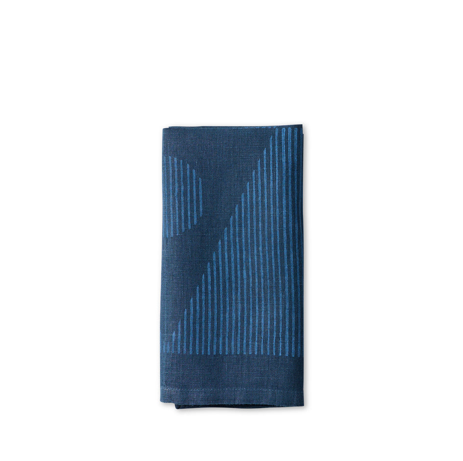 Pyramid Napkin Image 1