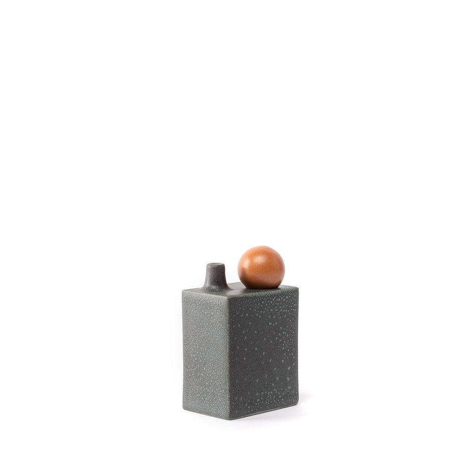 Box and Stopper Vase Image 1