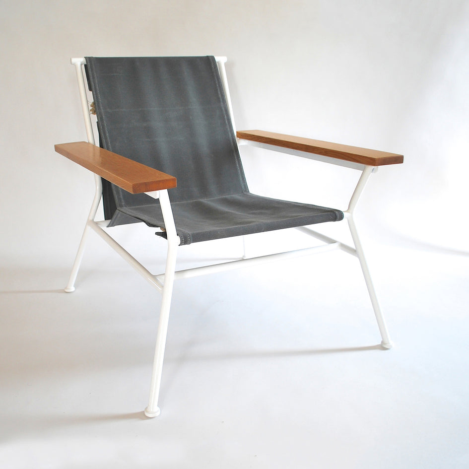 Canvas Lounge Chair Image 1