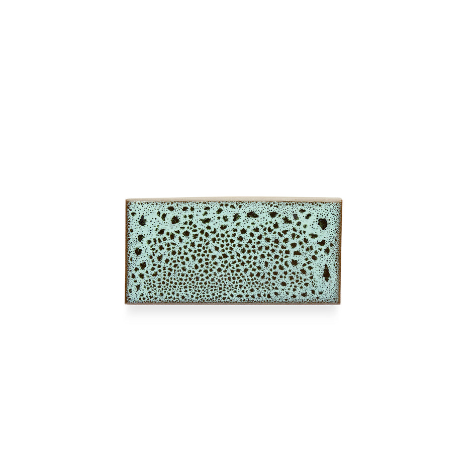 LG7 Sample in Opaque White-Antique Green Image 2