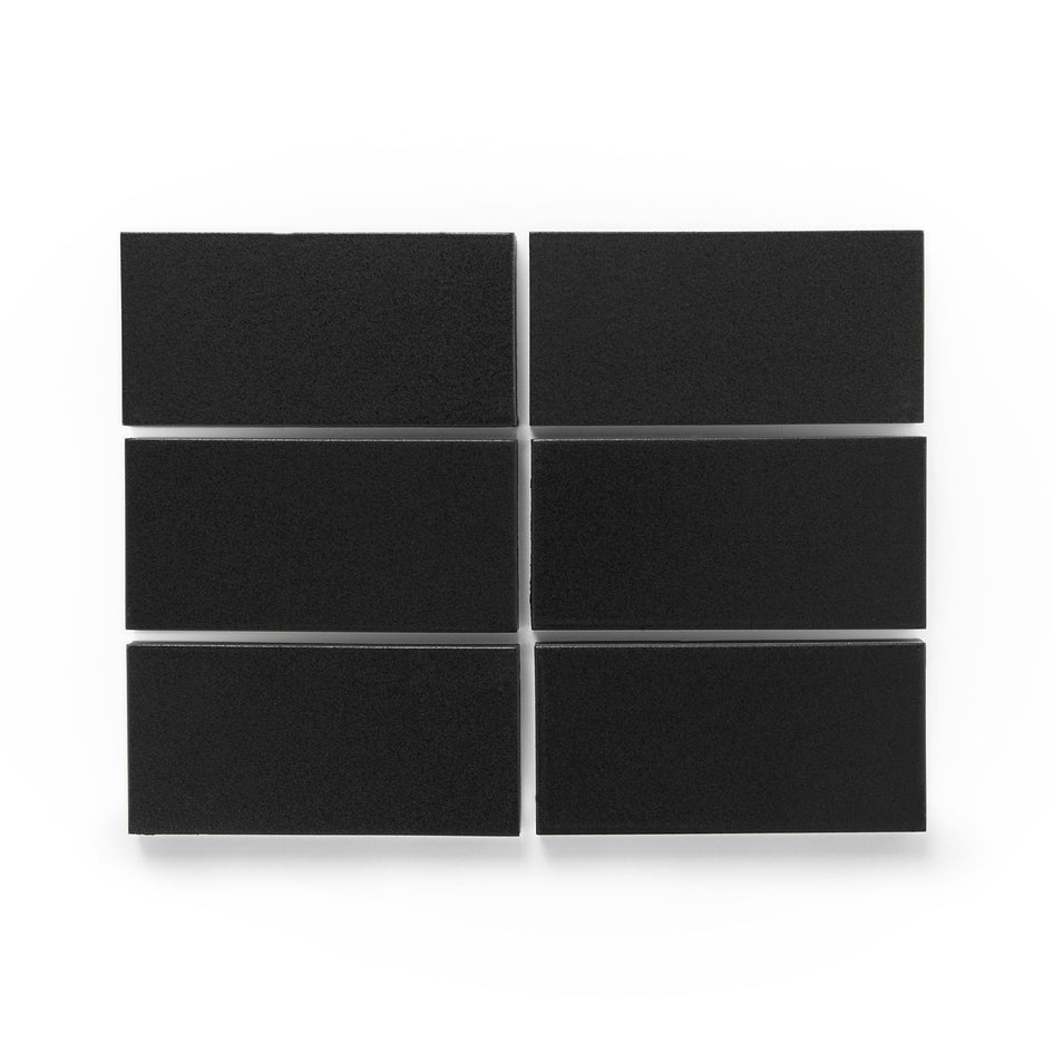 M34.2 Sample in Museum Black Image 1